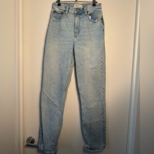 Abercrombie Ultra High Rise Straight Leg Jeans - Curve Love